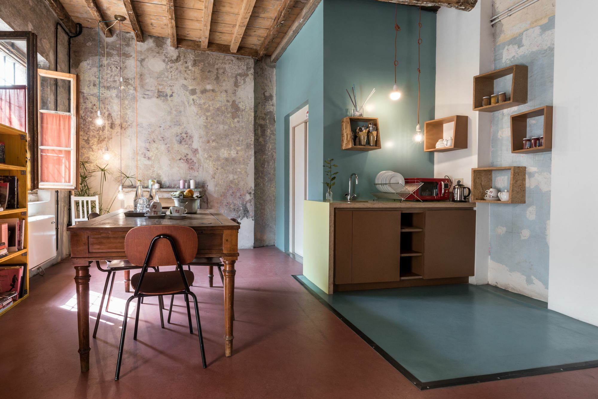 Ostello Un Posto A *